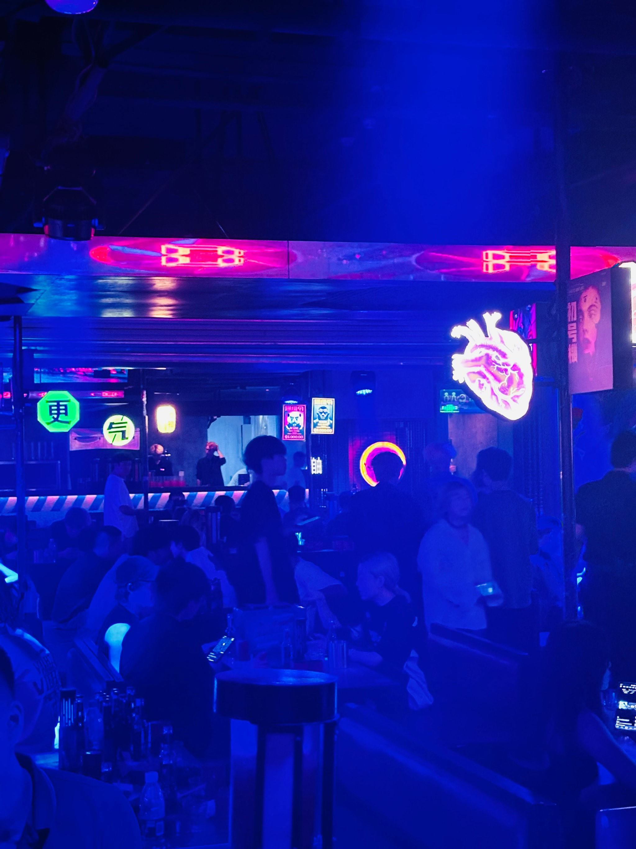 抚州商务ktv低端场，欢乐聚会首选-南城县ktv预订